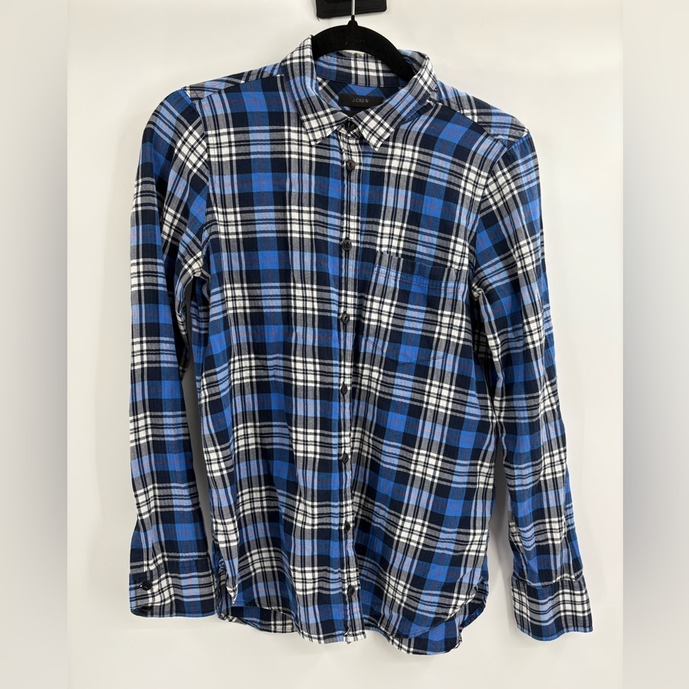 Women’s j.crew boy shirt blue red white button up plaid cotton flannel size 2
